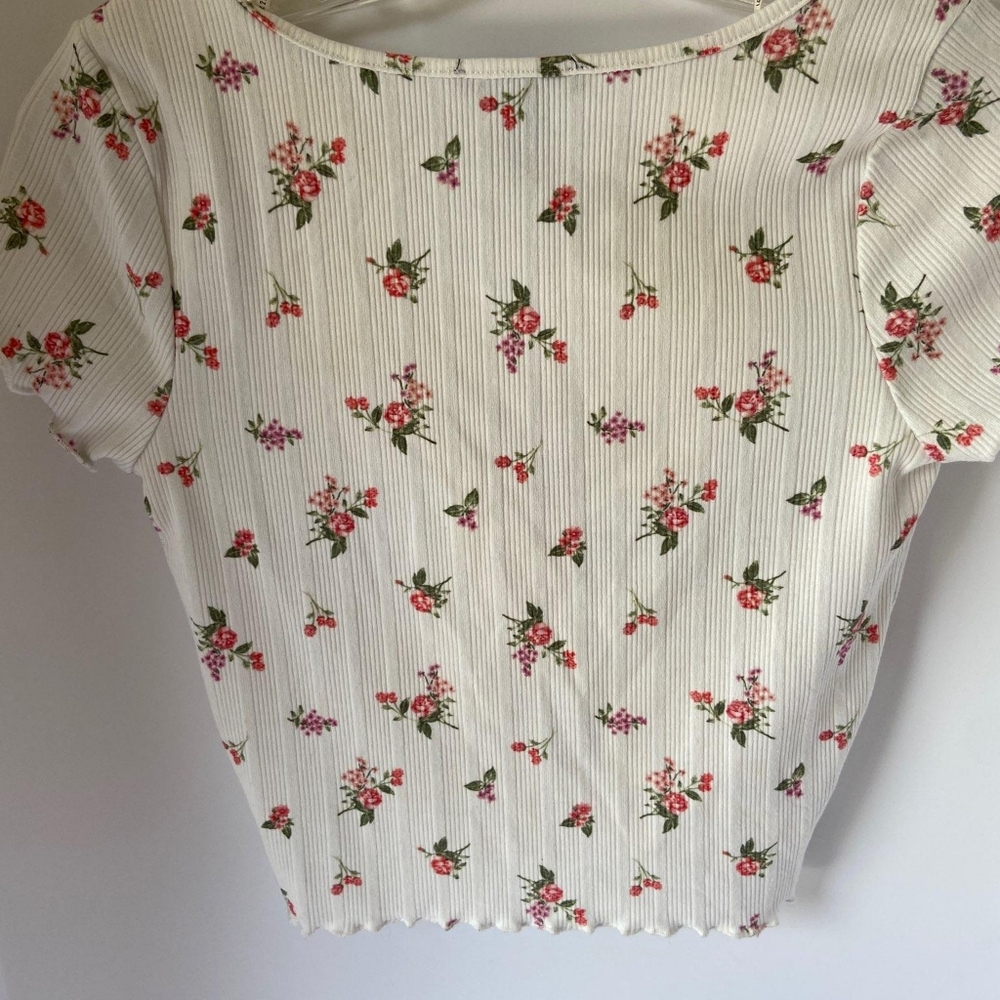 Forever 21 Shirt - Picture 3 of 4